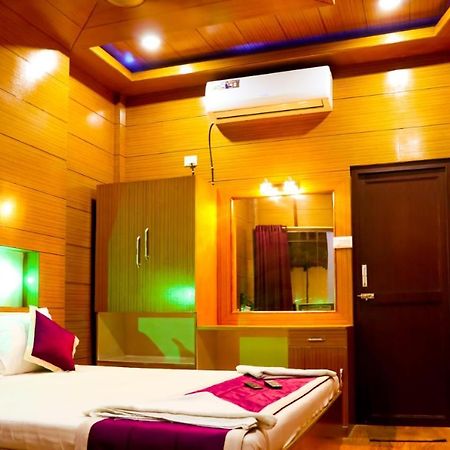 Coral Garden Resort Ram Nagar Buitenkant foto