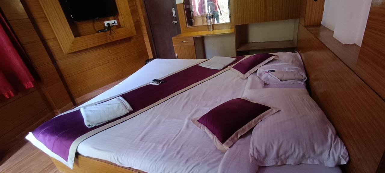 Coral Garden Resort Ram Nagar Buitenkant foto
