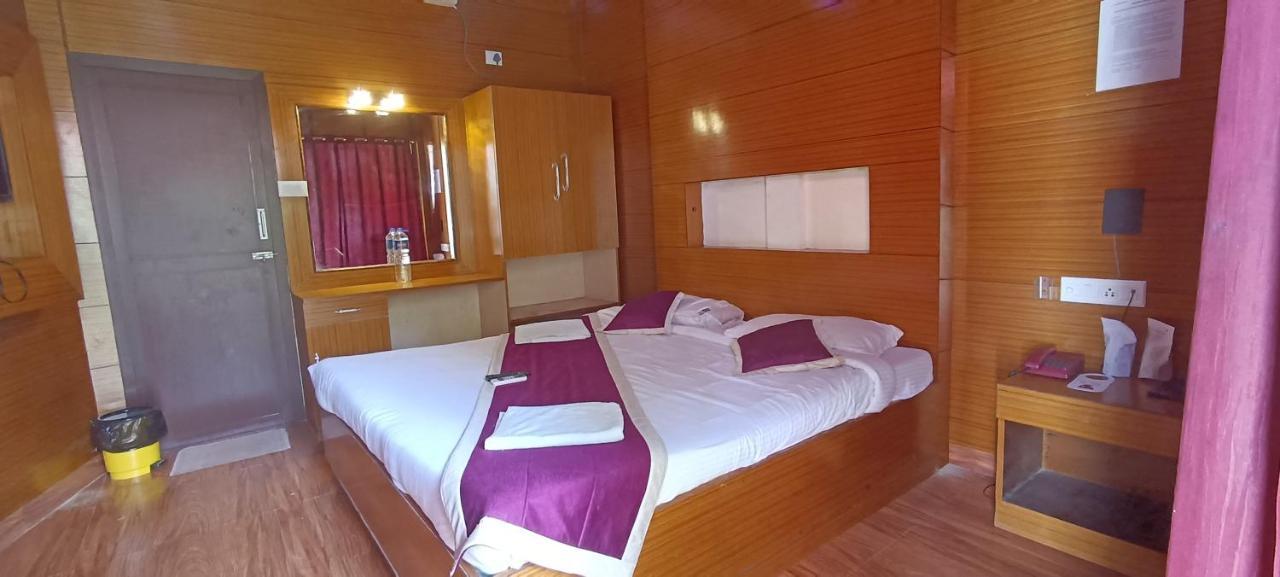 Coral Garden Resort Ram Nagar Buitenkant foto